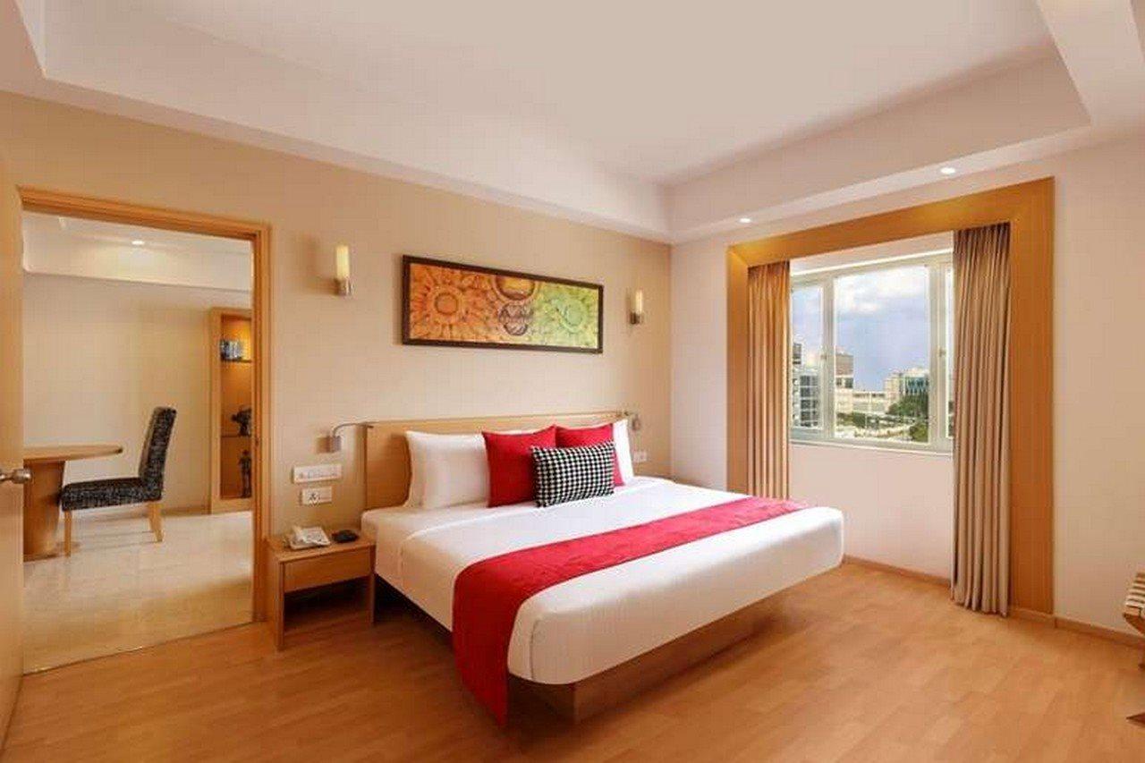 Lemon Tree Hotel, Gachibowli,