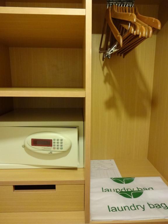 Hotel Lemon Tree Hotel, Gachibowli,