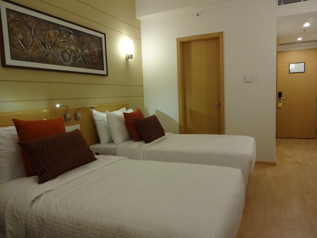 Lemon Tree Hotel, Gachibowli, Hotel 4*