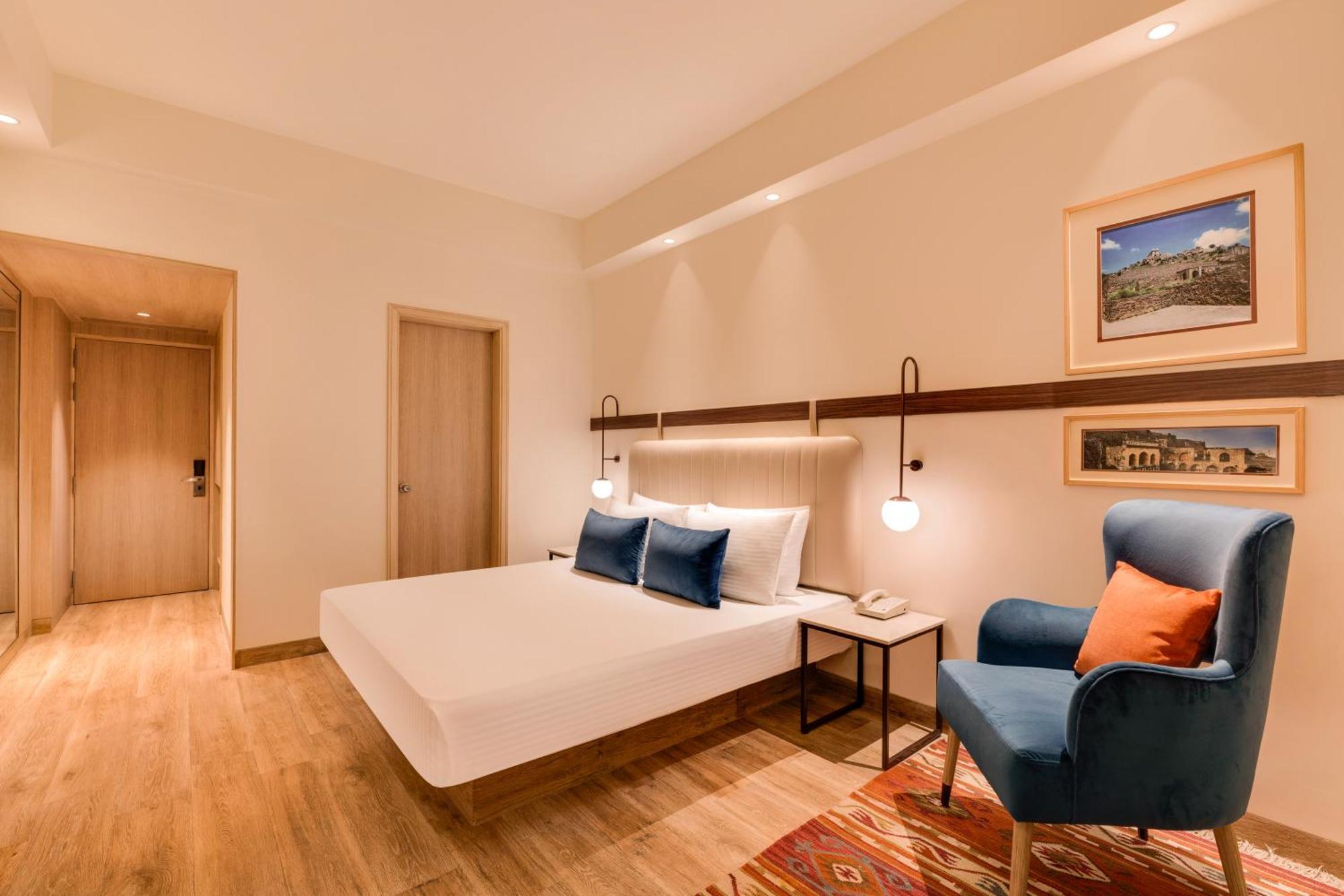 Lemon Tree Hotel, Gachibowli, 4* Hyderabad