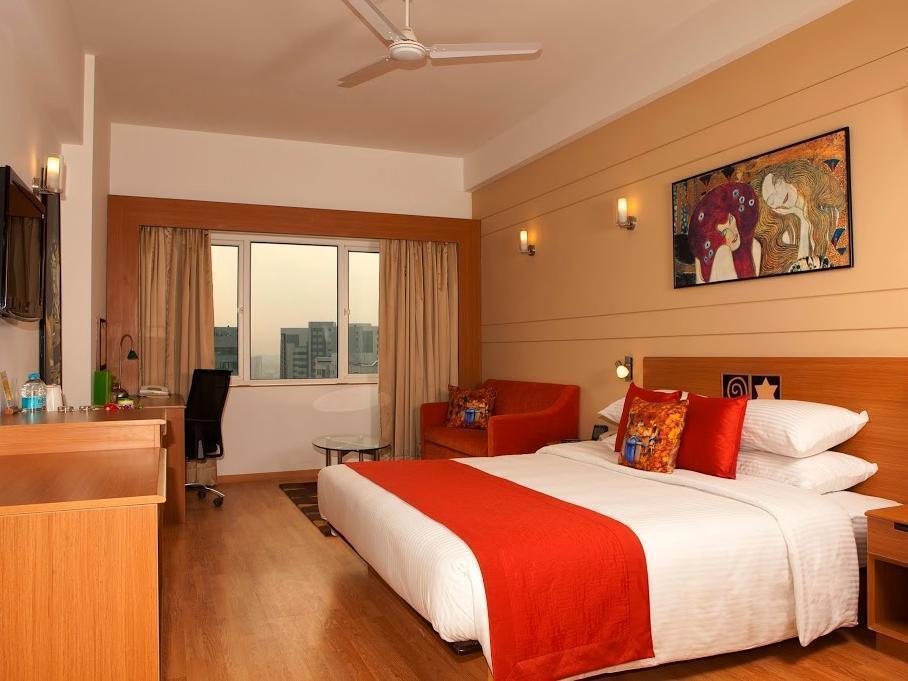 Lemon Tree Hotel, Gachibowli, 4*
