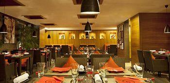 Lemon Tree Hotel, Gachibowli, 4*